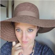 Insegnante presso il Liceo delle Scienze Umane impartisce lezioni di Psicologia, Sociologia, Antropologia culturale, Pedagogia.
Si riserva particolare attenzione al lavoro sul metodo di studio